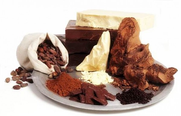 kakao-yağ-ve-karın-çatlakları-bitkisel-çözüm