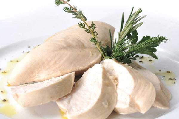 Haşlanmış Tavuk Kaç Kalori? Bitkisel Dermanlar